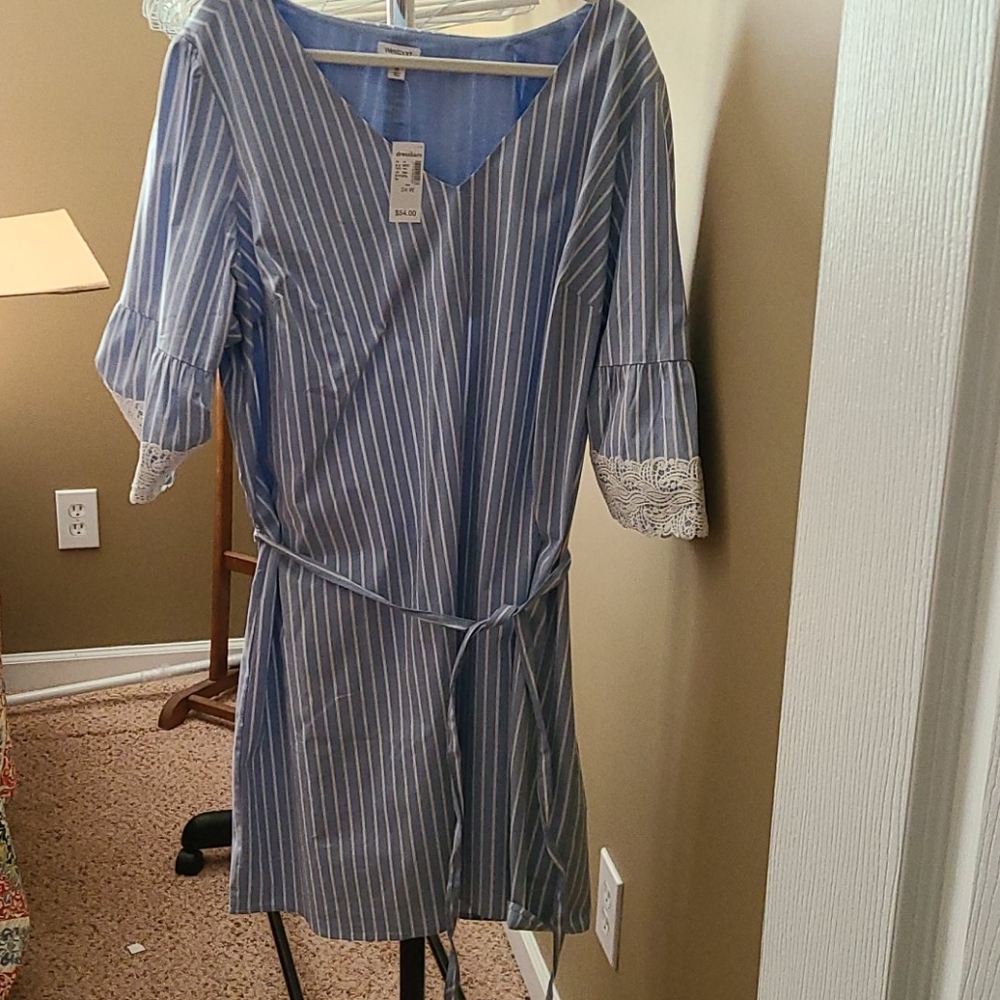 Plus size dress